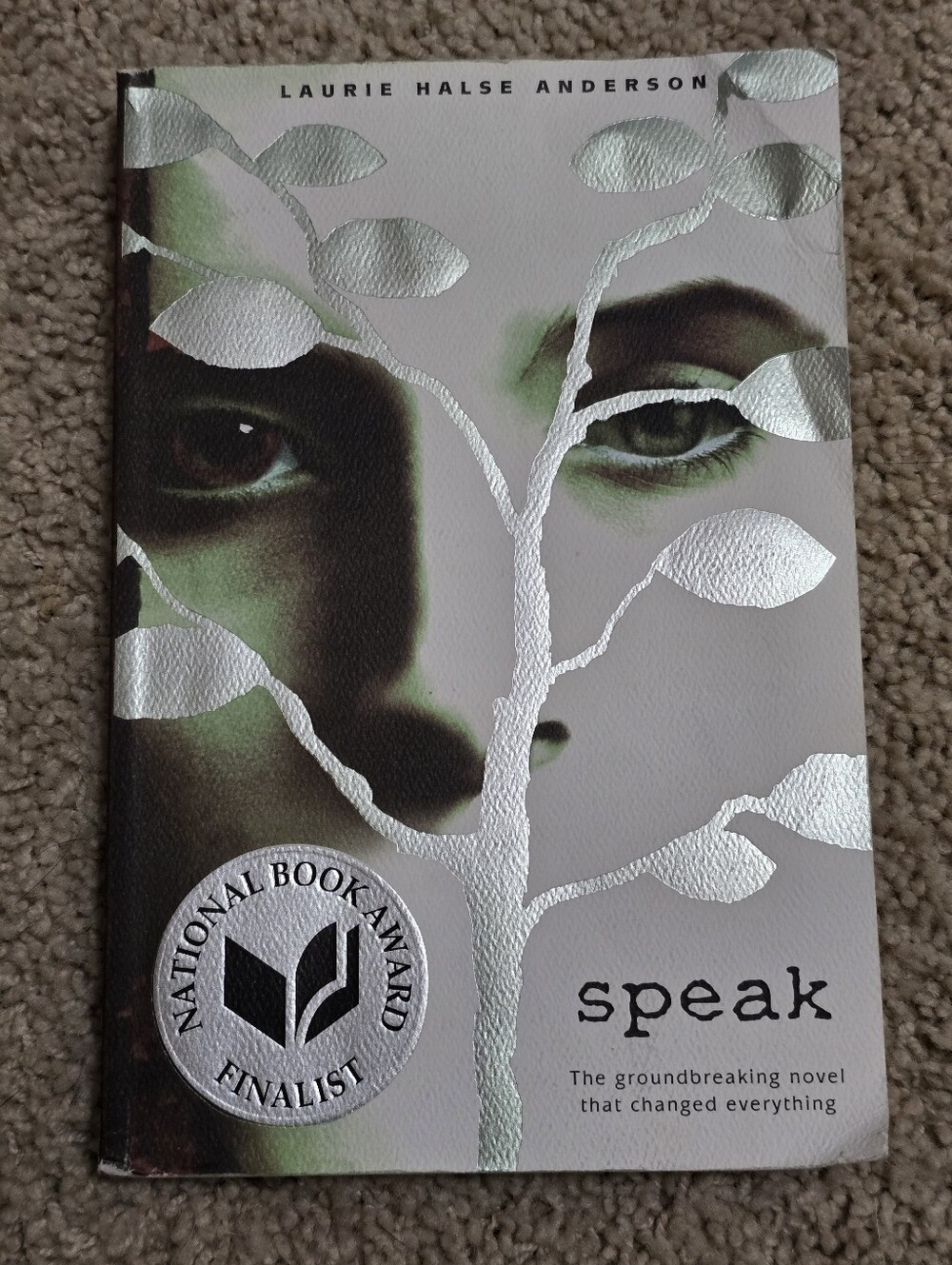Speak by Laurie Halse Anderson — Silver & Green Cover